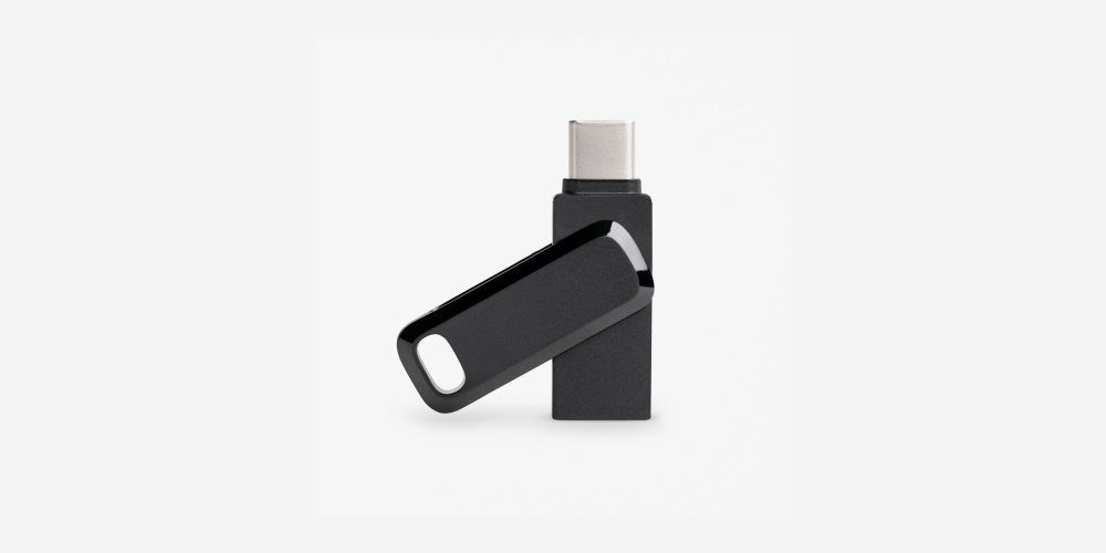 The Benefits of Folding USB Flash Drives
